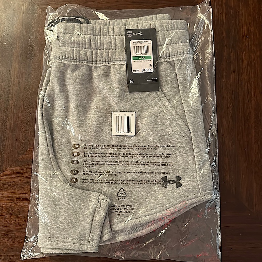 Womens Under Armour (UA Project rock fleece short)